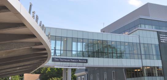 Beth Israel Deaconess Hospital&ndash;Plymouth building exterior